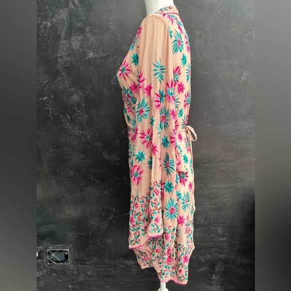 Lolita Jaca, Silk Floral Print Kimono Wrap - Picture 4 of 6